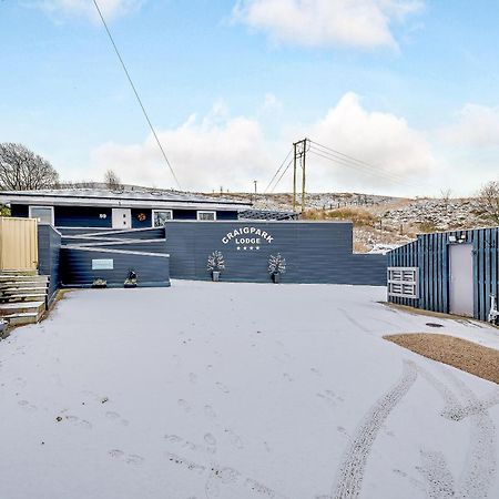 Craigpark Lodge Caldercruix Exterior foto